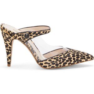 Sassy and stylish animal print mule! Size 9M